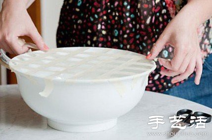 家庭插花小竅門 用膠帶幫你定位DIY -  rpnrmr.com