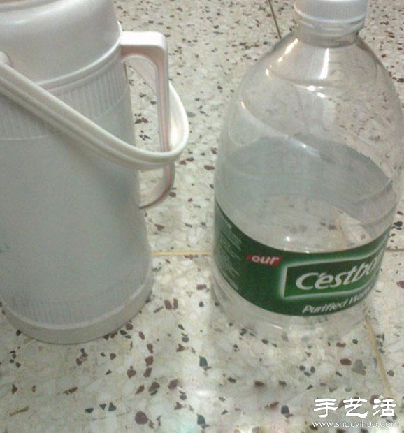 大桶礦泉水瓶廢物利用制作自動(dòng)澆水器 -  rpnrmr.com