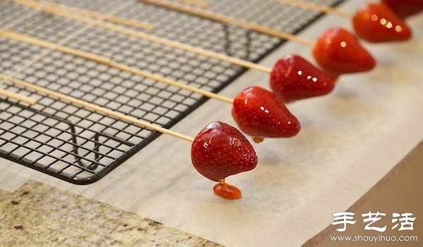 糖葫蘆的制作方法 DIY冰糖葫蘆的做法 -  rpnrmr.com