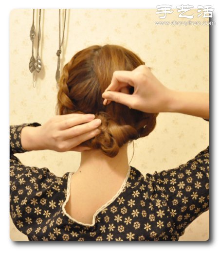 韓式優(yōu)雅溫婉編發(fā)盤發(fā)DIY教程 -  rpnrmr.com