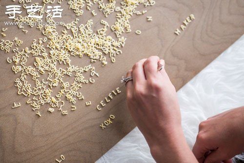 DIY手工制作帶字的精致發(fā)夾 -  rpnrmr.com