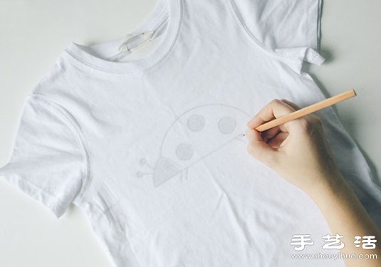 插畫師媽媽手工DIY的可愛寶寶T恤 -  rpnrmr.com