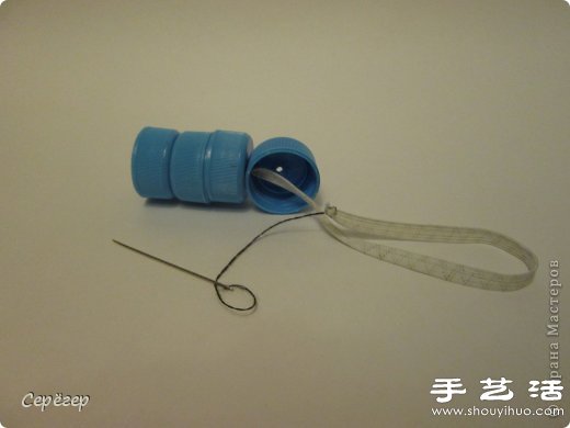 塑料瓶蓋變廢為寶手工制作機(jī)械戰(zhàn)警玩具 -  rpnrmr.com