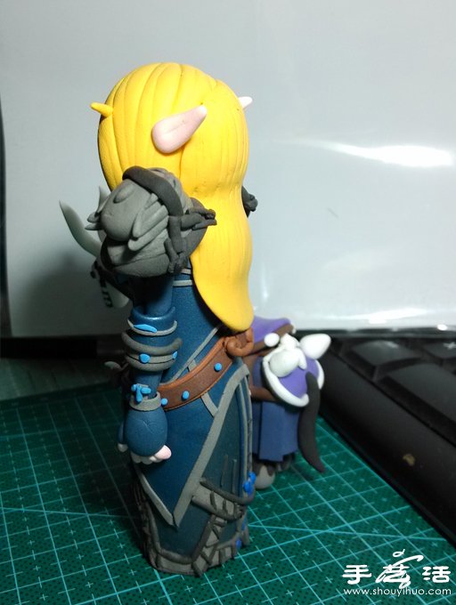魔獸世界玩家軟陶DIY——血精靈牧師和DK馬 -  rpnrmr.com
