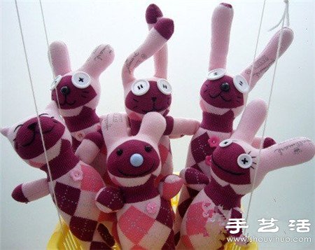 襪子+棉花+紐扣 手工制作兔子娃娃玩偶 -  rpnrmr.com