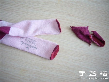 襪子+棉花+紐扣 手工制作兔子娃娃玩偶 -  rpnrmr.com