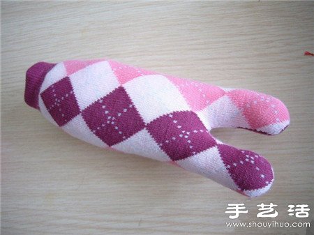 襪子+棉花+紐扣 手工制作兔子娃娃玩偶 -  rpnrmr.com