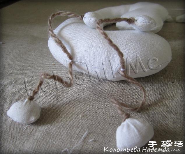 搞怪小馬掛件/掛飾手工制作教程 -  rpnrmr.com