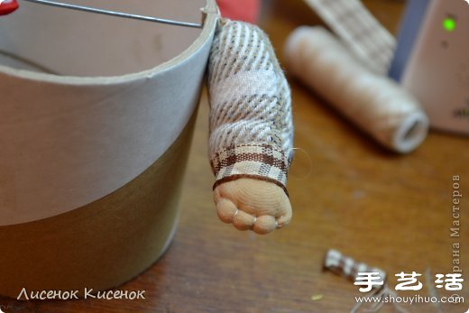 透明膠桶變廢為寶手工DIY小矮人玩偶/人偶 -  rpnrmr.com