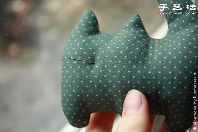 手工布藝貓咪靠枕/抱枕/玩偶/掛件制作圖解 -  rpnrmr.com