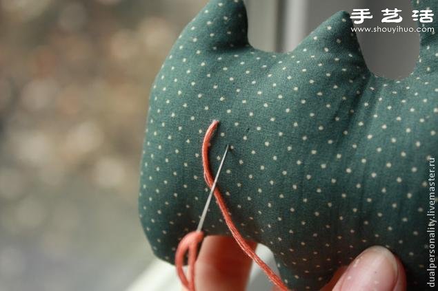 手工布藝貓咪靠枕/抱枕/玩偶/掛件制作圖解 -  rpnrmr.com