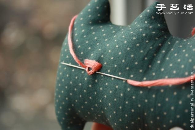 手工布藝貓咪靠枕/抱枕/玩偶/掛件制作圖解 -  rpnrmr.com
