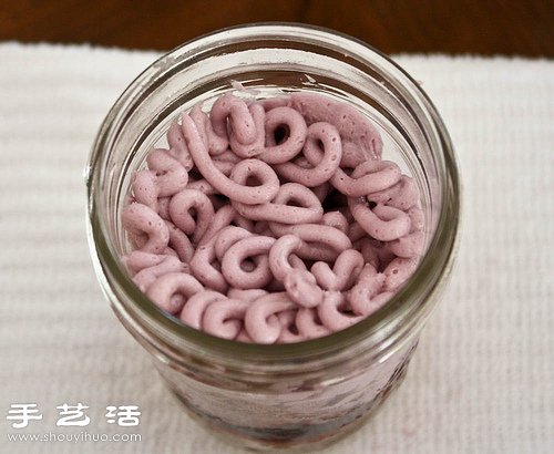 DIY萬圣節(jié)專用惡搞“大腦”蛋糕 -  rpnrmr.com