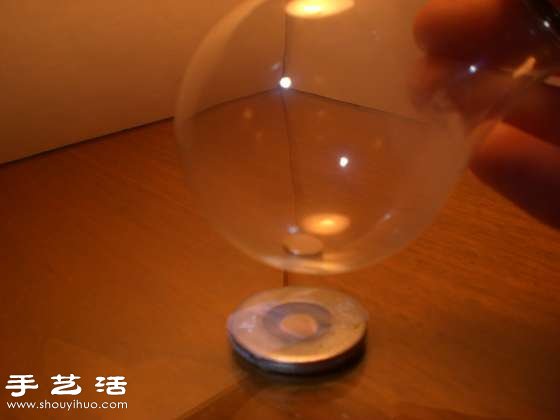 白熾燈泡廢物利用DIY制作浪漫小油燈 -  rpnrmr.com