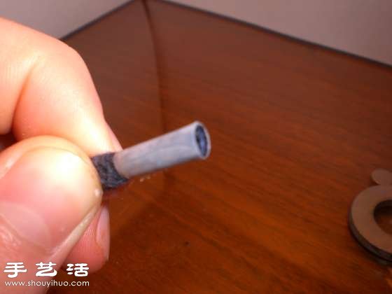 白熾燈泡廢物利用DIY制作浪漫小油燈 -  rpnrmr.com