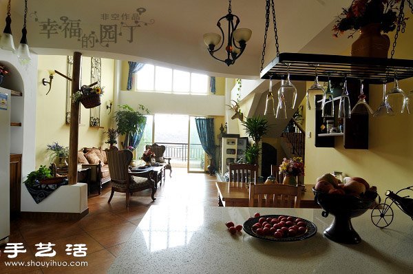 漂亮溫馨的復(fù)式大空間家居裝修設(shè)計 -  rpnrmr.com