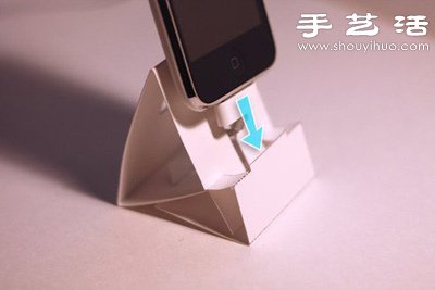硬紙板自制iPhone底座視頻教程 -  rpnrmr.com