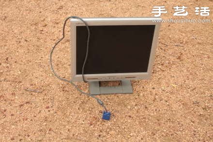 科技小制作：DIY只有你能看見內(nèi)容的顯示器 -  rpnrmr.com