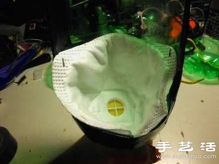 大瓶可樂瓶/雪碧瓶廢物利用制作防毒面具 -  rpnrmr.com