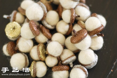 手工羊毛氈制作堅果(橡實)裝飾 -  rpnrmr.com
