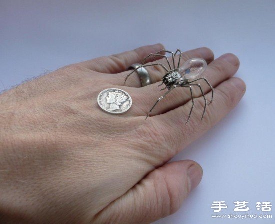 手表零部件+舊燈泡 牛人DIY機械昆蟲軍團 -  rpnrmr.com