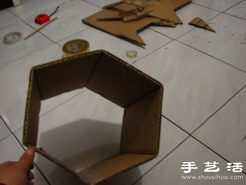 廢舊紙箱廢物利用 手工制作垃圾桶圖解 -  rpnrmr.com