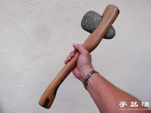 教你動手制作原始人最愛的武器——石斧 -  rpnrmr.com