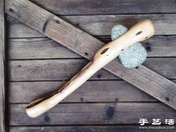 教你動手制作原始人最愛的武器——石斧 -  rpnrmr.com