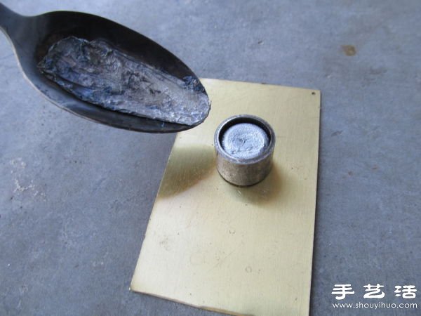 看手工牛人用硬幣DIY制作戒指 -  rpnrmr.com