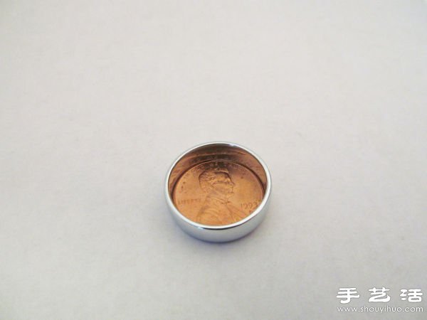 看手工牛人用硬幣DIY制作戒指 -  rpnrmr.com