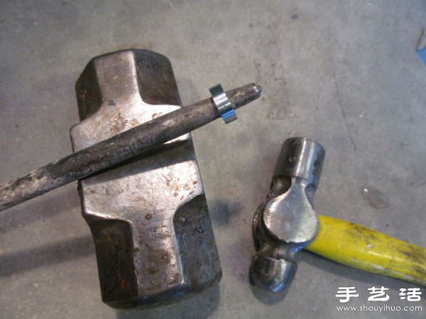 看手工牛人用硬幣DIY制作戒指 -  rpnrmr.com