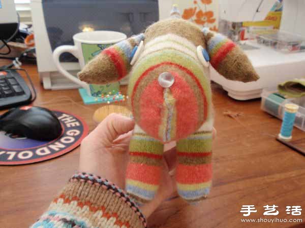 襪子制作毛絨絨的可愛小狗玩偶 -  rpnrmr.com