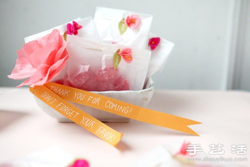 牙簽+皺紋紙 DIY情人節(jié)浪漫包裝裝飾玫瑰 -  rpnrmr.com