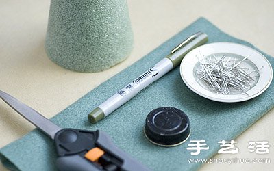 海綿+毛氈布 手工制作迷你裝飾圣誕樹(shù) -  rpnrmr.com