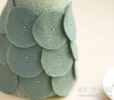 海綿+毛氈布 手工制作迷你裝飾圣誕樹(shù) -  rpnrmr.com