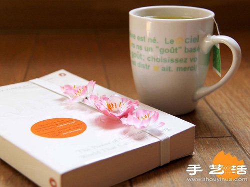 櫻花造型可愛(ài)書(shū)簽手工制作方法 -  rpnrmr.com