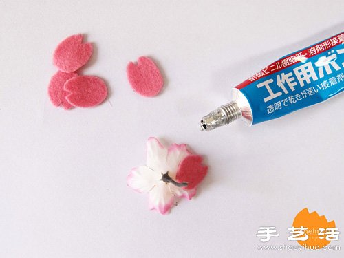 櫻花造型可愛(ài)書(shū)簽手工制作方法 -  rpnrmr.com