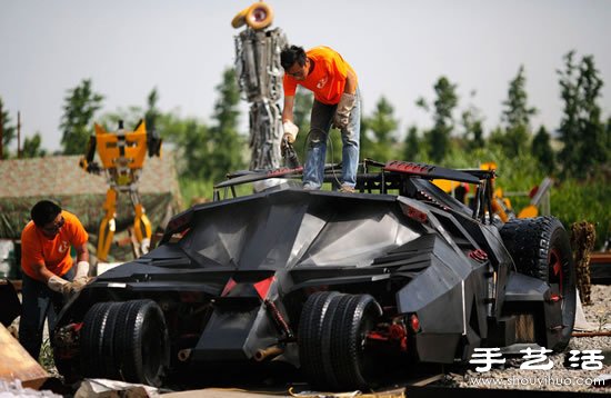 上海蝙蝠俠粉絲手工DIY蝙蝠俠戰(zhàn)車 -  rpnrmr.com