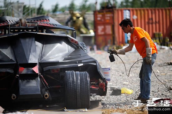 上海蝙蝠俠粉絲手工DIY蝙蝠俠戰(zhàn)車 -  rpnrmr.com