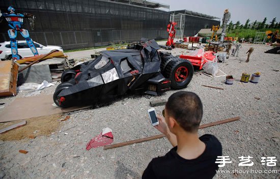 上海蝙蝠俠粉絲手工DIY蝙蝠俠戰(zhàn)車 -  rpnrmr.com