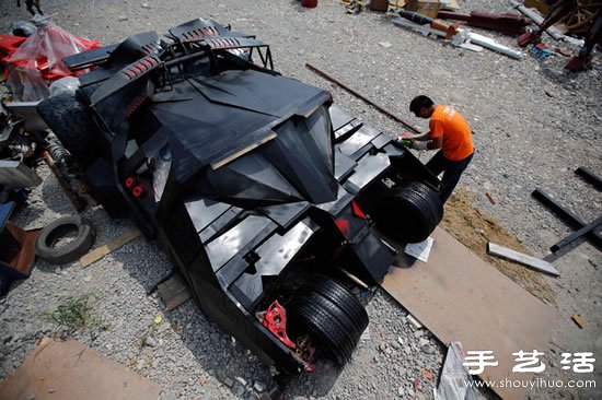 上海蝙蝠俠粉絲手工DIY蝙蝠俠戰(zhàn)車 -  rpnrmr.com