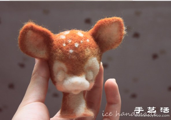 羊毛氈+鐵絲 手工制作沉思的梅花鹿教程 -  rpnrmr.com