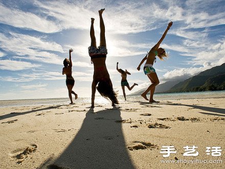 充滿趣味的海邊畢業(yè)照創(chuàng)意 -  rpnrmr.com