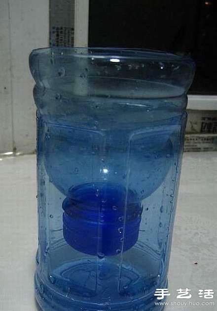 塑料瓶飲料瓶廢物利用DIY不用澆水的花盆 -  rpnrmr.com