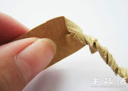玻璃瓶+牛皮紙 廢物利用DIY小清新花瓶 -  rpnrmr.com