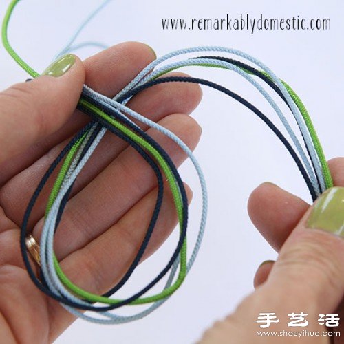 小清新風(fēng)格結(jié)繩手鏈DIY制作圖解教程 -  rpnrmr.com