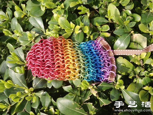 利用金屬線DIY制作漂亮彩虹袋子 -  rpnrmr.com