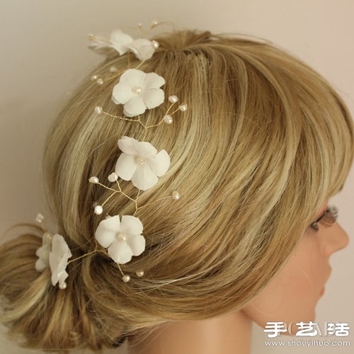 DIY制作漂亮的珍珠絲絨發(fā)箍 -  rpnrmr.com