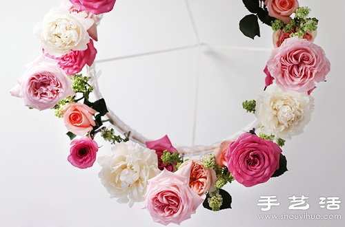 玫瑰花DIY制作漂亮的花環(huán)裝飾品 -  rpnrmr.com