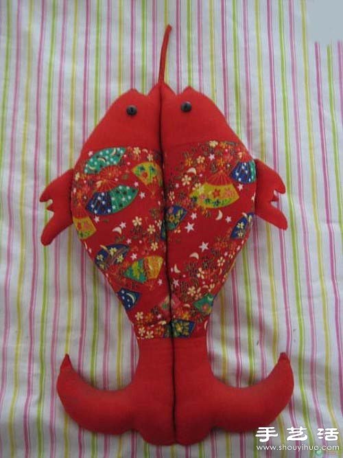 手工布藝吉祥雙魚掛件制作圖解教程 -  rpnrmr.com